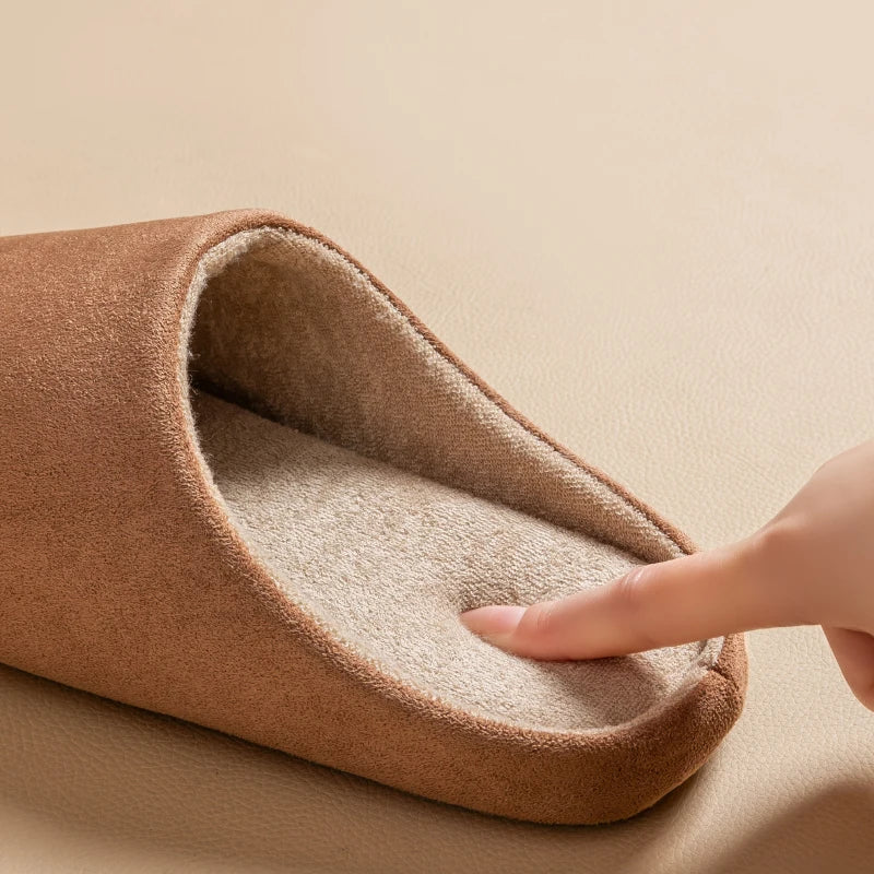 Chaussons “Velours d’Hiver” Mixte – Confort Silencieux & Élégance au Quotidien